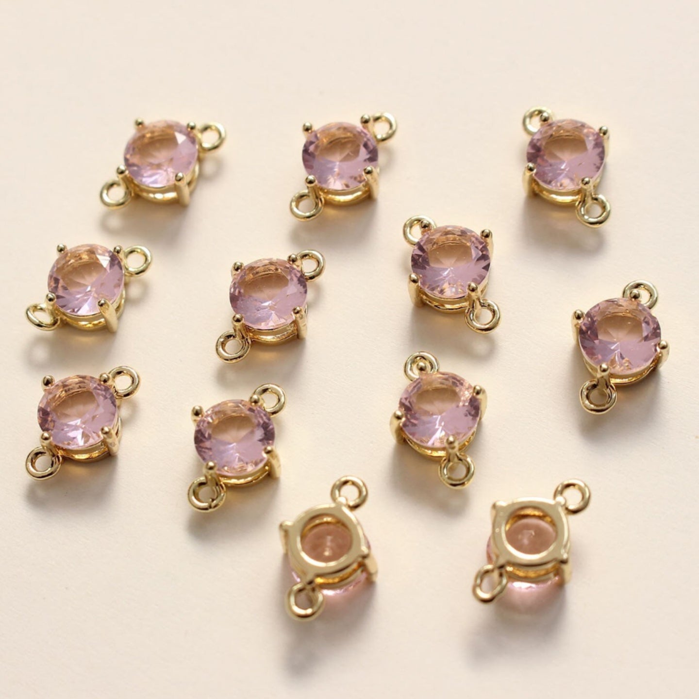 CZ470 Light Pink CZ connector gold plated