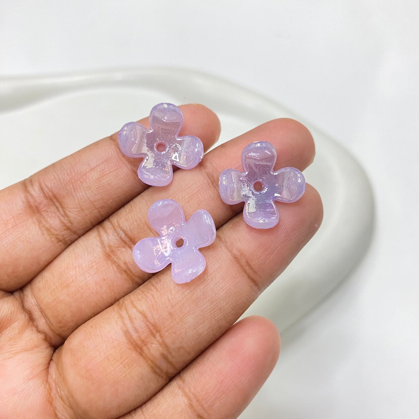 AC 1428 four petal uv plated shiny irrediscent Acrylic flower bead- per piece