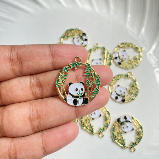 A824 panda charm