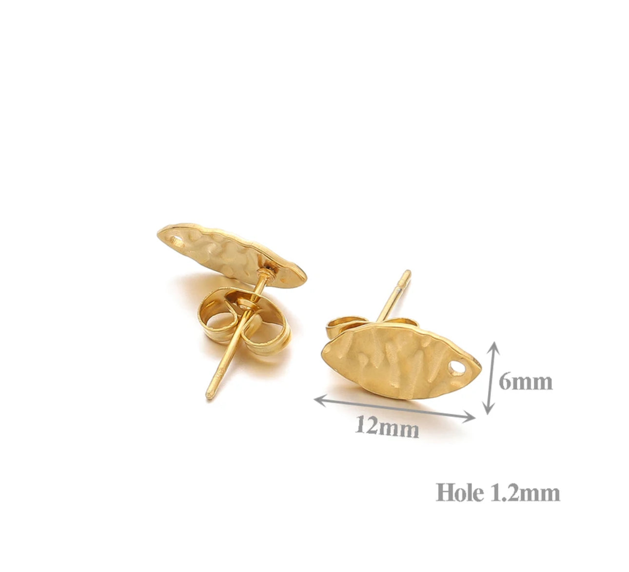 SS 1188 - petal stud - 18k gold plated stainless steel - per pair - anti tarnish