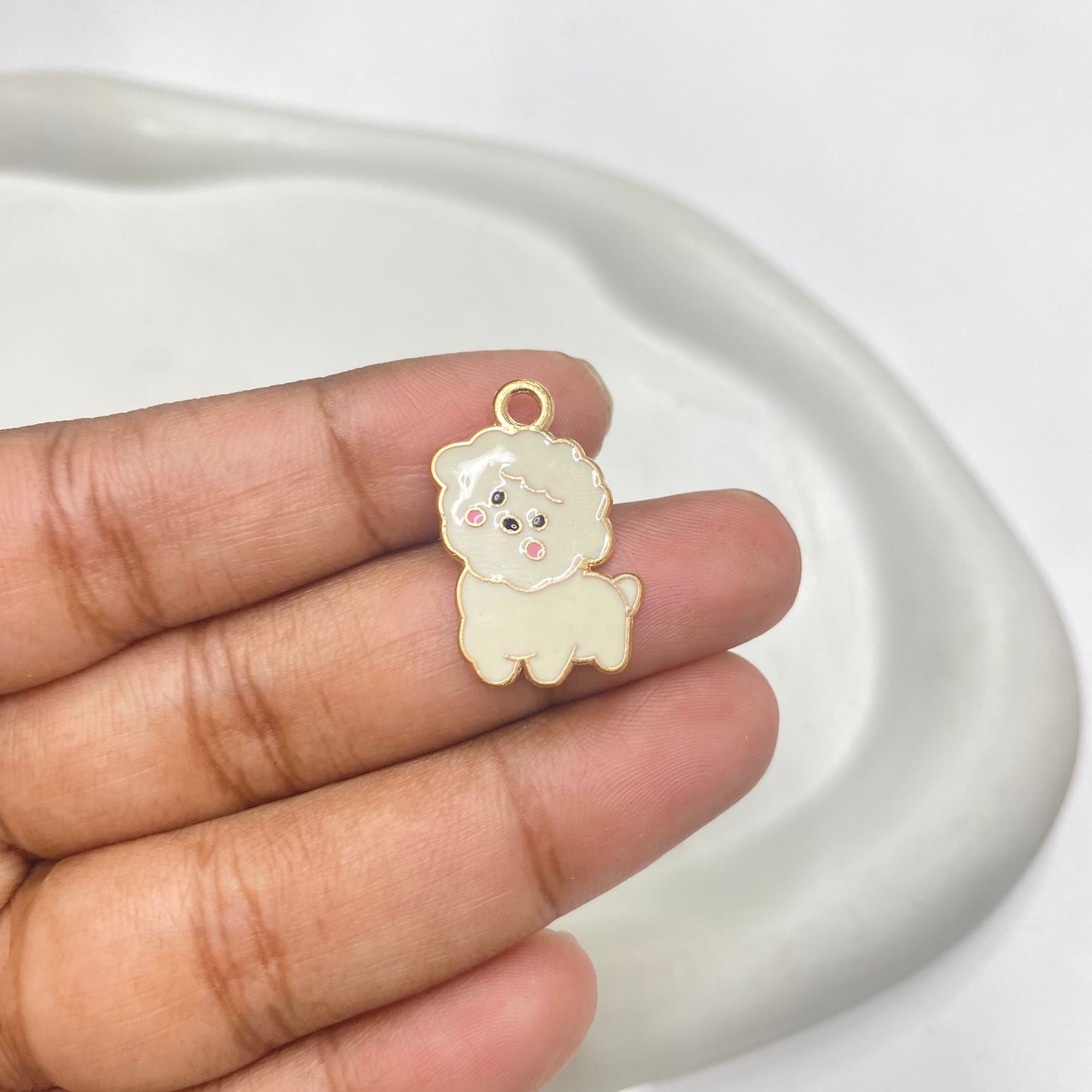 EC 1810 Cute doggy enamel charm ( 1 pc )