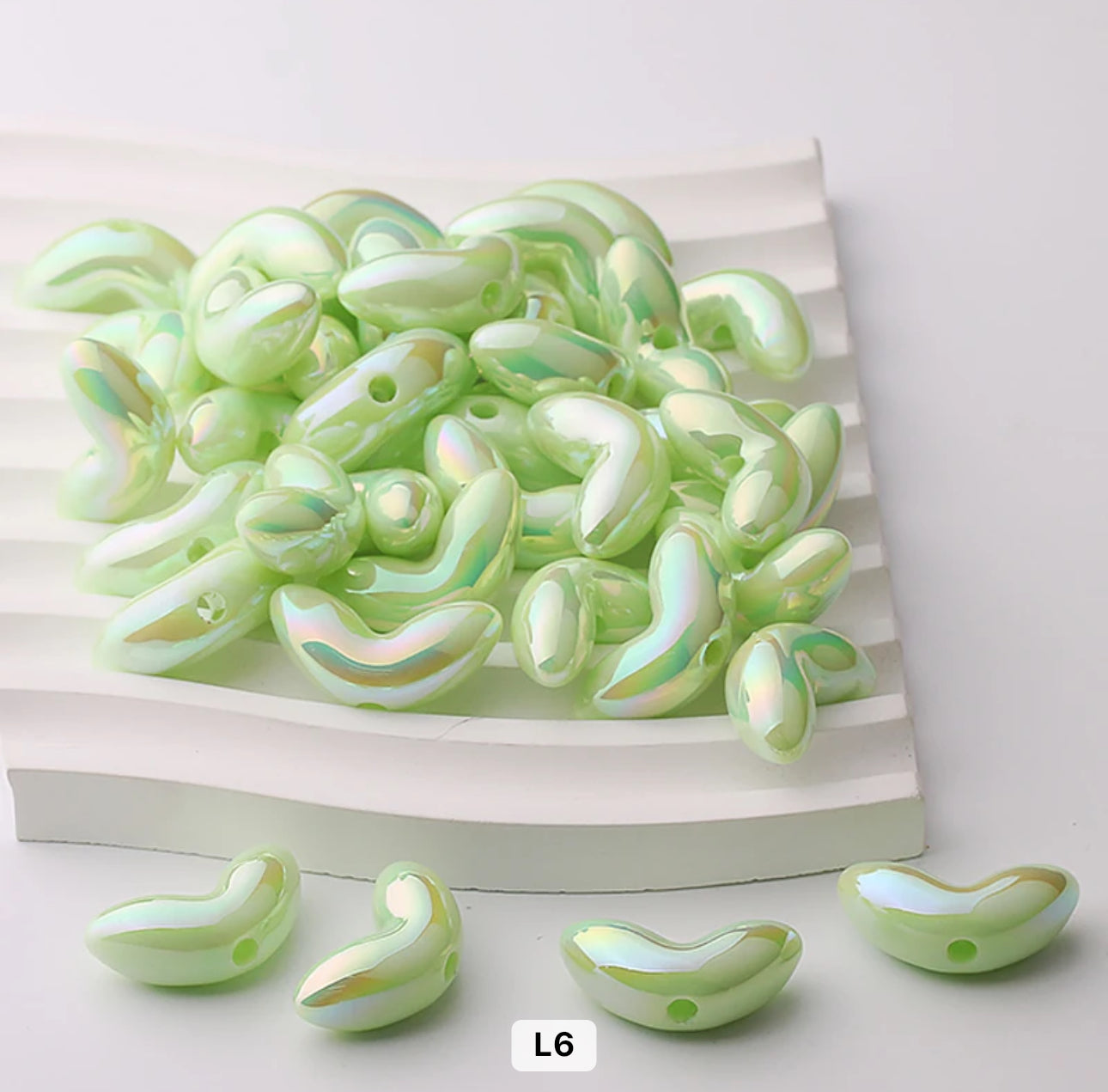 AC 1674 Leaf uv plated Acrylic bead ( 1 pc )