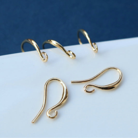 GP683 18k gold plated hooks - per pair