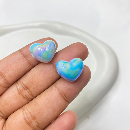 AC 1490 Heart rainbow uv plated shiny irrediscent Acrylic bead- per piece