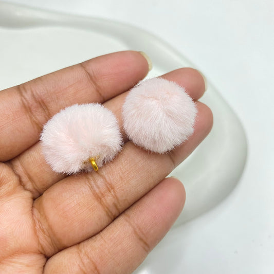 PP 1634 Fluffy Pom Pom with hook ( 1 pc )