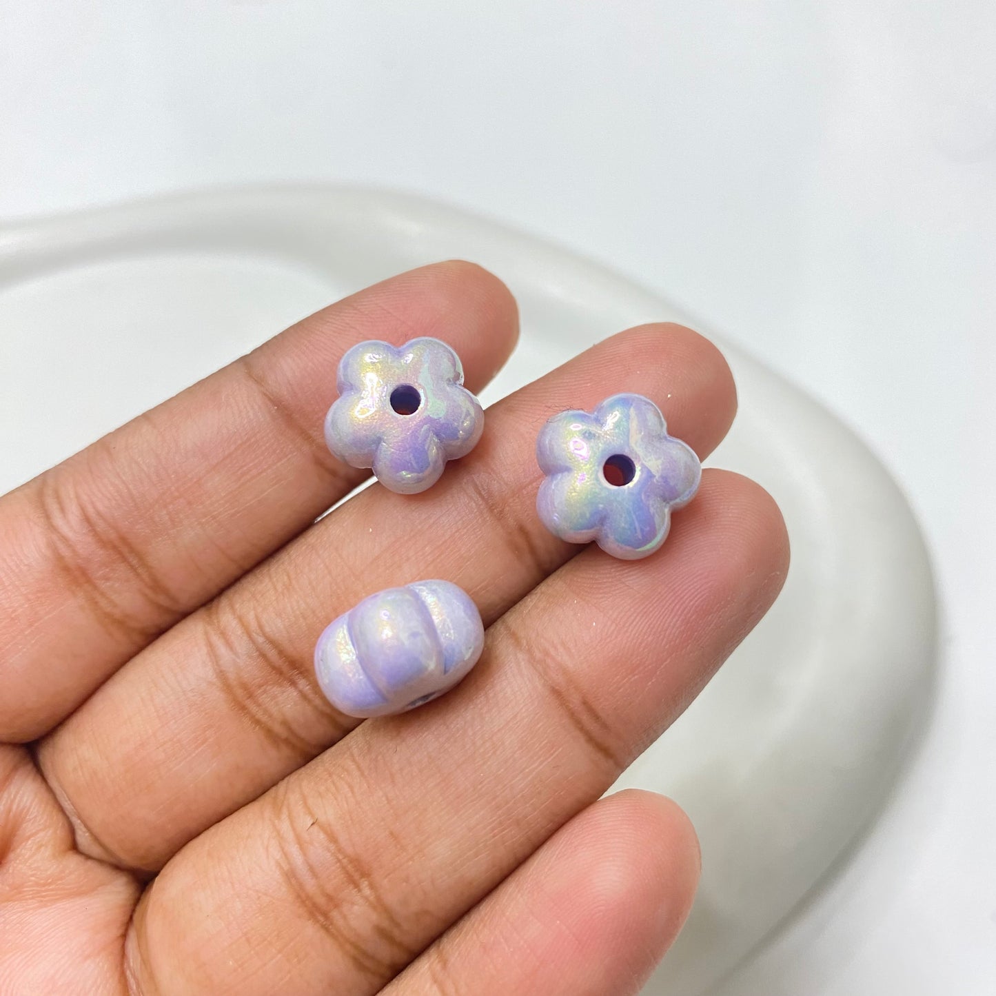 AC 1497 Flower uv plated shiny irrediscent Acrylic bead- per piece