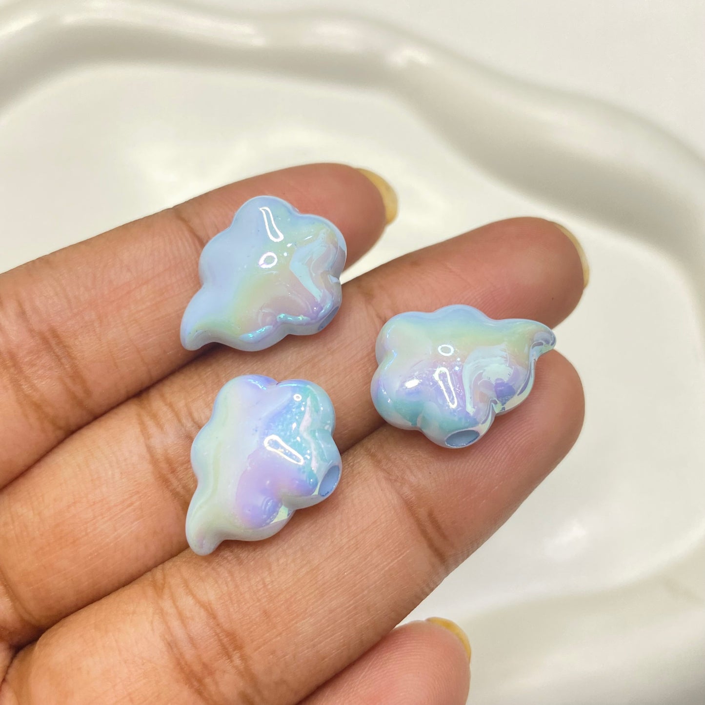 AC 1172 Rainbow blue iridescent cloud Acrylic bead- per piece