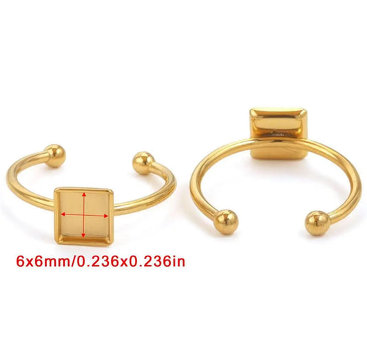 RB 914 square stainless steel gold ring - per piece