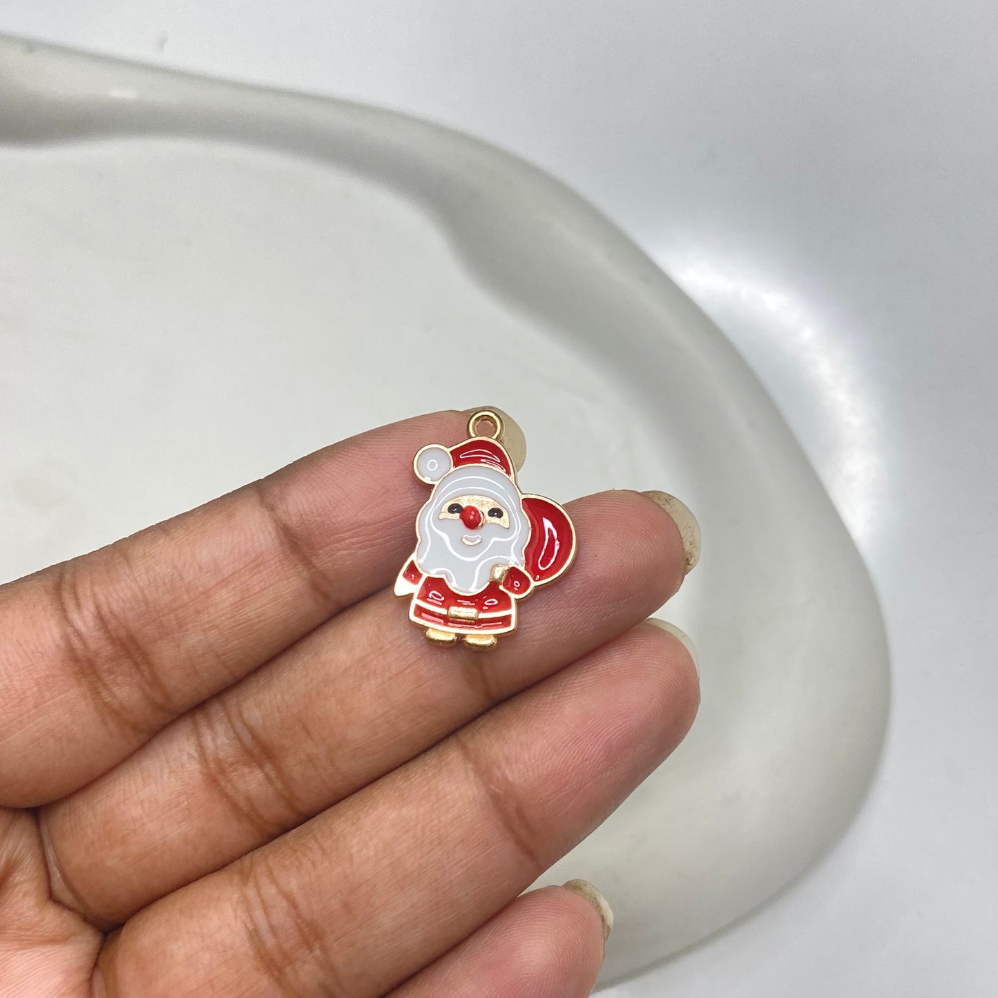 EC 1961 Christmas theme enamel charm ( 1 pc )