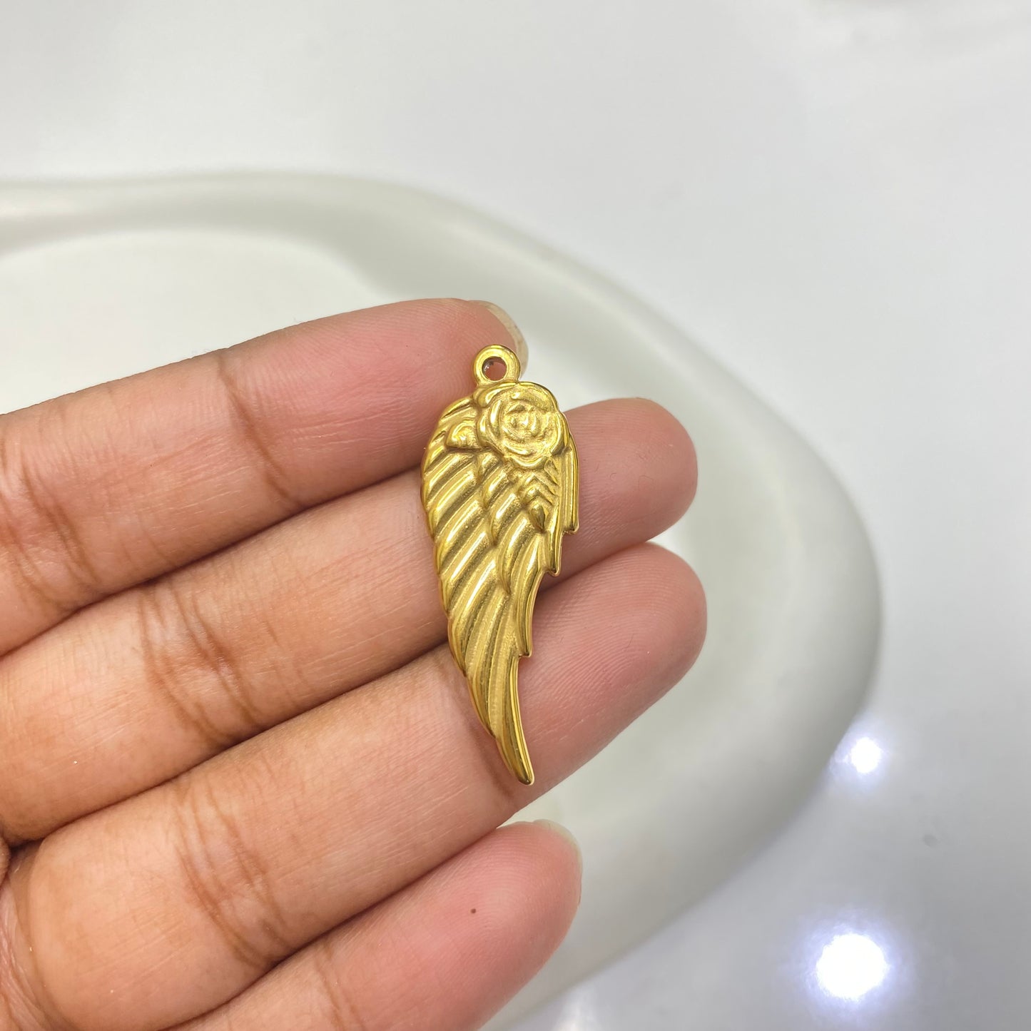 SS 1585 Rose feather 18k gold plated stainless steel ( 1 pc ) - anti tarnish