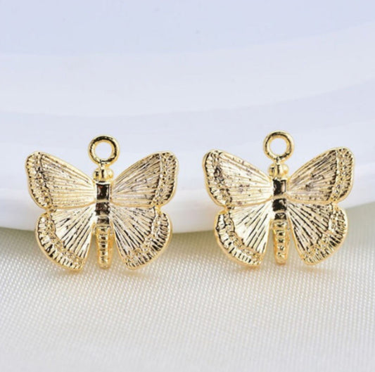 CZ521 Butterfly charm gold plated