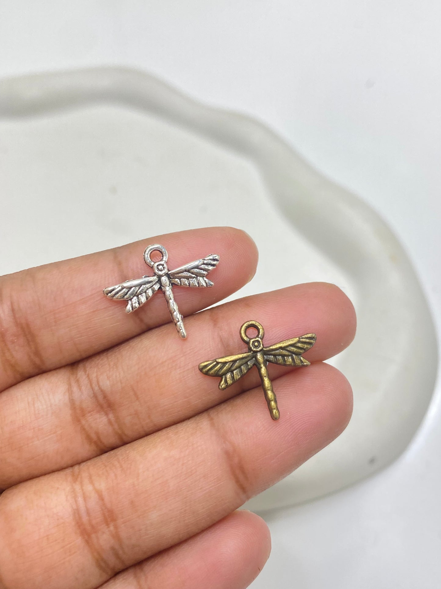 MC 2324 Dragonfly charm ( 1 pc )