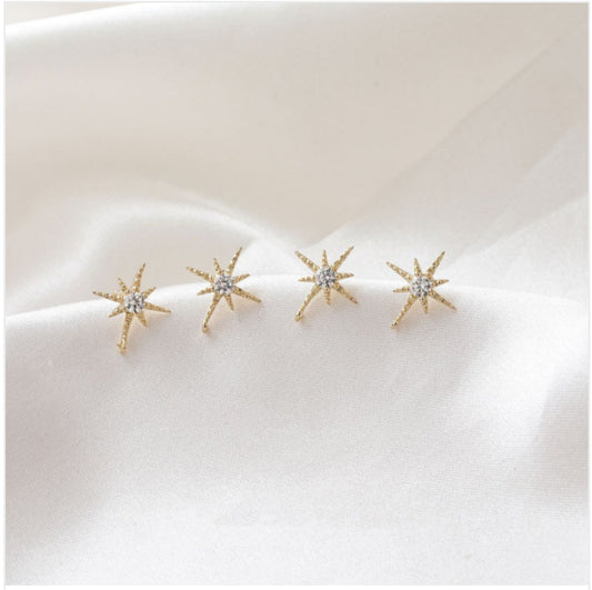 CZ553 Zircon crystal gold plated stud