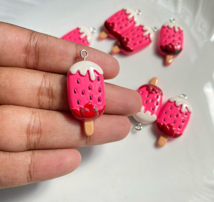 R829 fruit ice cream resin charm