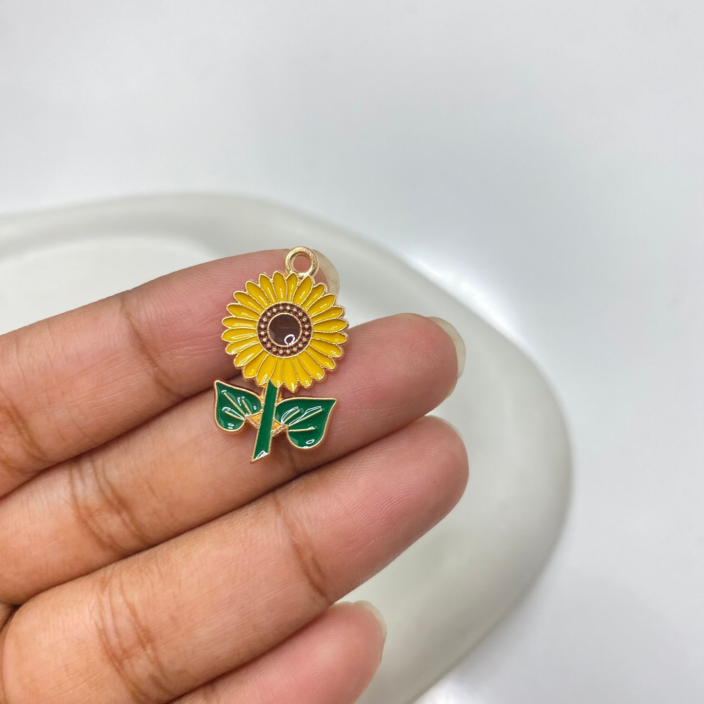 EC 1859 Sunflower enamel charm ( 1 pc )