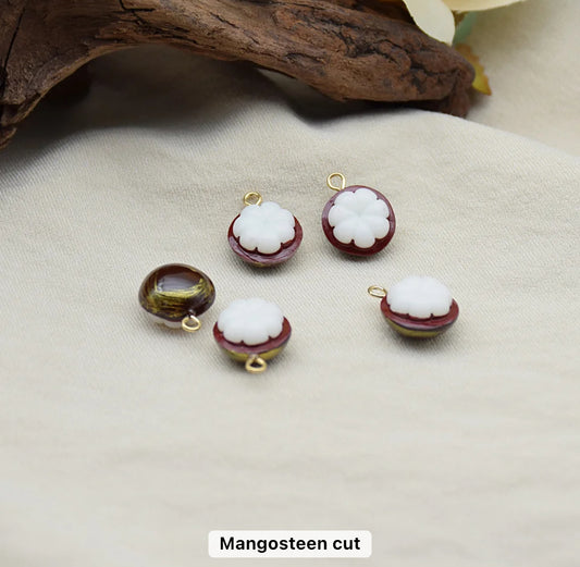 RC 1732 Mangosteen fruit resin pendant - per piece