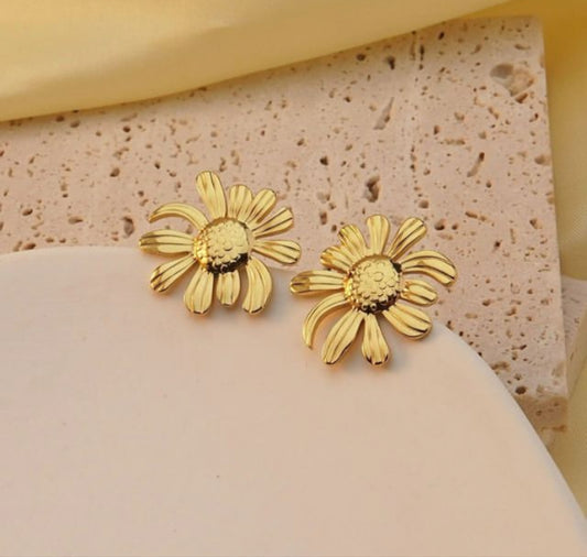 SS 38 Sunflower Earrings - 18k stainless steel - Anti tarnish - Wholesale