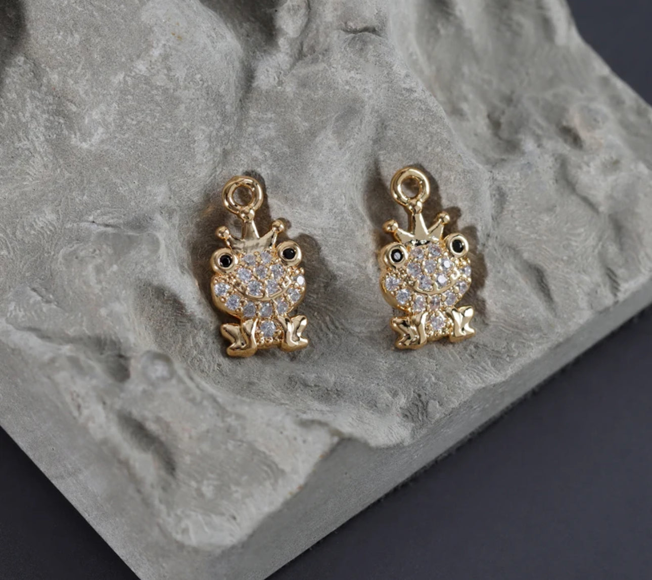 CZ 1225 frog zircon 18k gold plated charm - per piece- anti tarnish