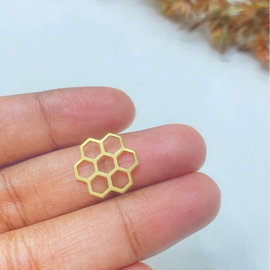 B327 Mini Honeycomb charm