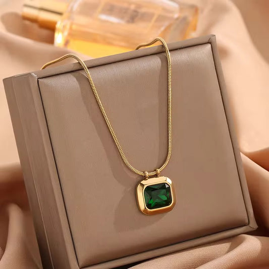 SS 26 Green Zircon pendant necklace - 18k stainless steel - Anti tarnish