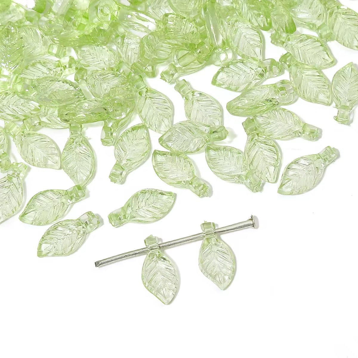 AC 2278 Transparent small green leaf Acrylic bead ( 1 pc )