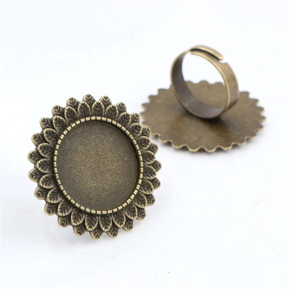 CB 1530 - Antique Cabochon base Ring ( 1 pc )